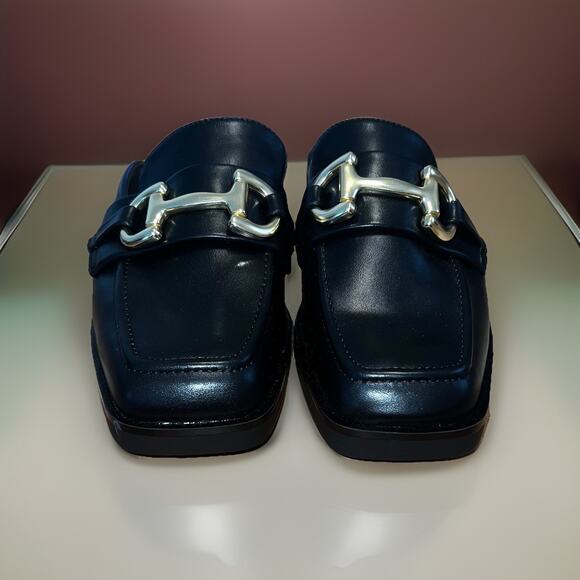 SOLD - Picture 3 of 9